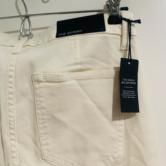 Ann Taylor the skinny frayed jeans 4 - Picture 6 of 6